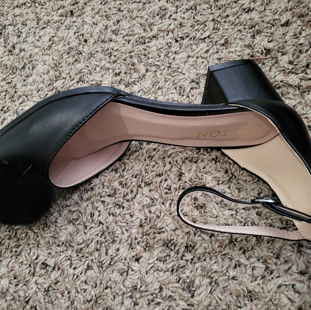 Shoes - Picture 3 of 6